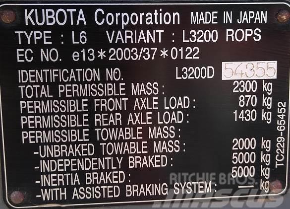Kubota L3200D TRACTOR Altele