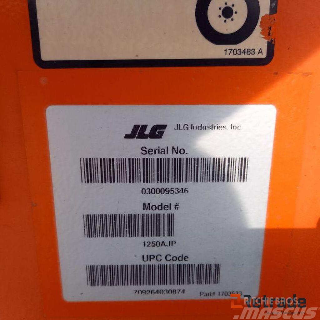 JLG 1250 AJP Nacele cu brat articulat