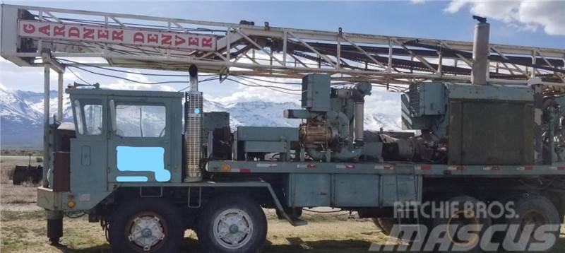 Gardner-Denver Denver 1500 drill rig Echipamente de forare la suprafata
