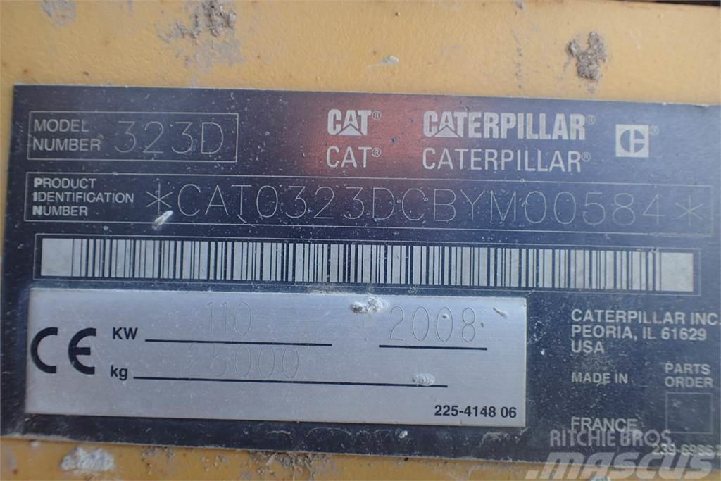 CAT 323D Tractoare