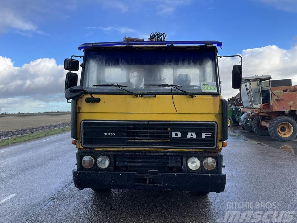 DAF 2100 Camioane platforma/prelata