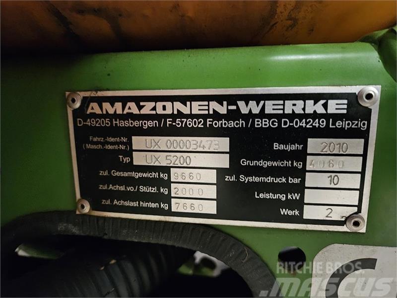 Amazone UX 5200 Super Tractoare agricole sprayers