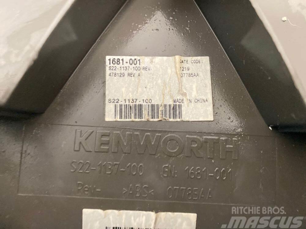 Kenworth W900 Altele
