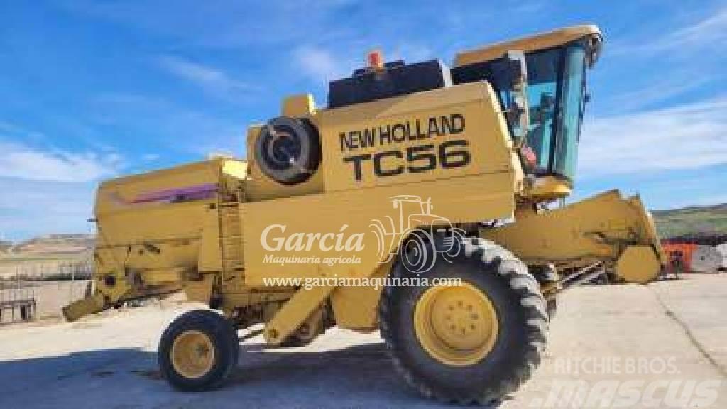 New Holland TC 56 Combine forestiere
