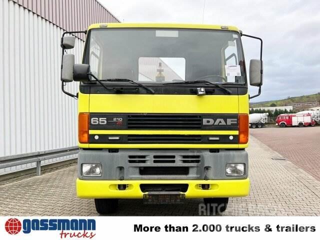 DAF 65.210 4x4 Camion cu carlig de ridicare