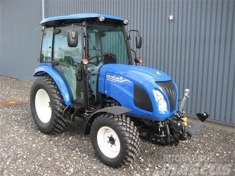 New Holland Boomer 55 Frontlift / Front PTO Tractoare compacte