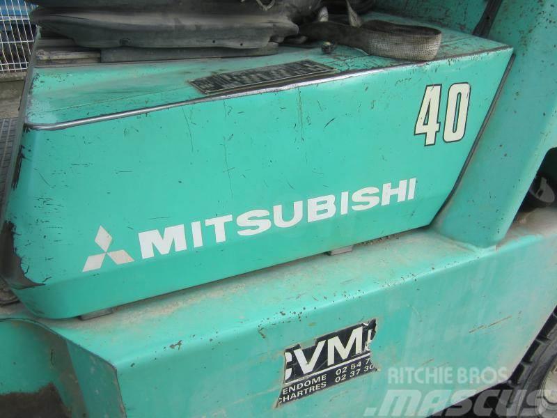 Mitsubishi FD40KL Strivuitoare-altele
