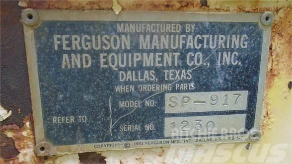 Ferguson SP912 Cilindri compactori cu roti
