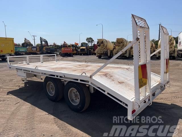  5.5 m Bogie/A Equipment Trailer Remorci transport vehicule