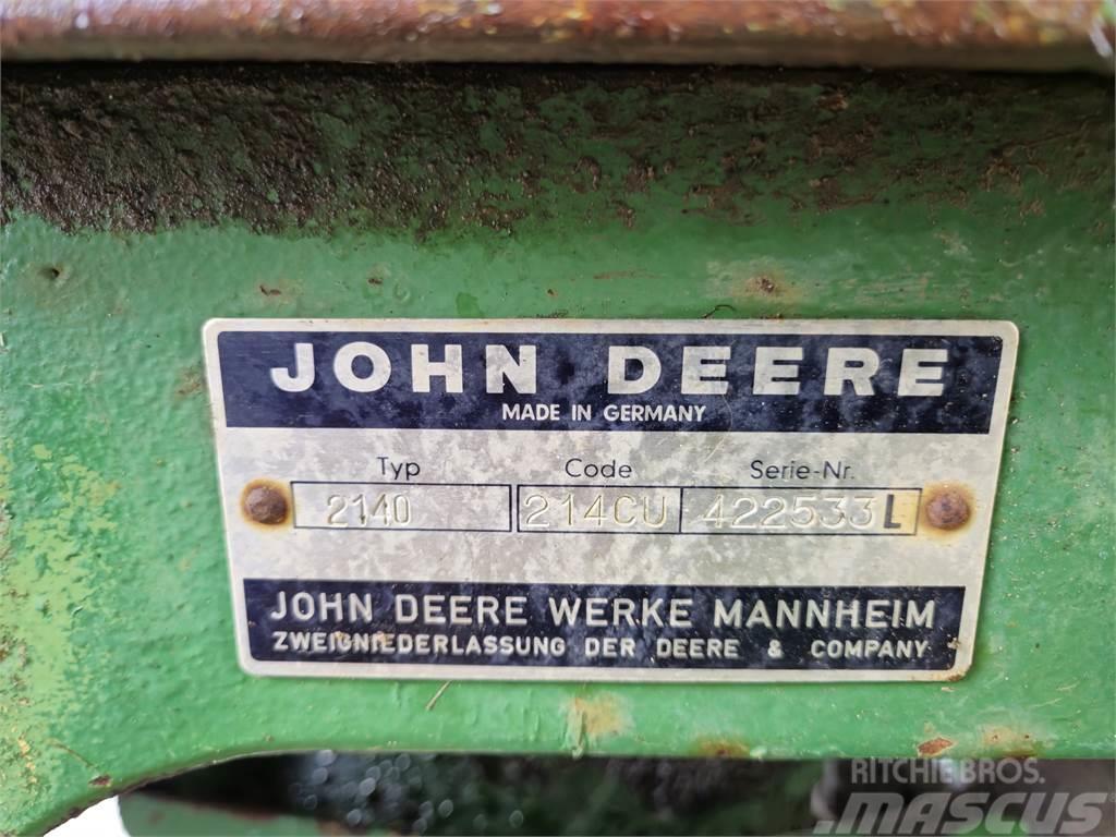 John Deere 2140 Tractoare