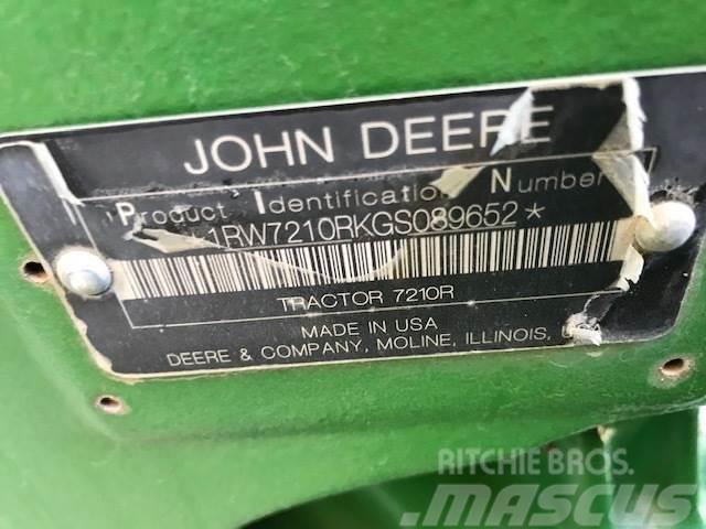 John Deere 7210R Tractoare