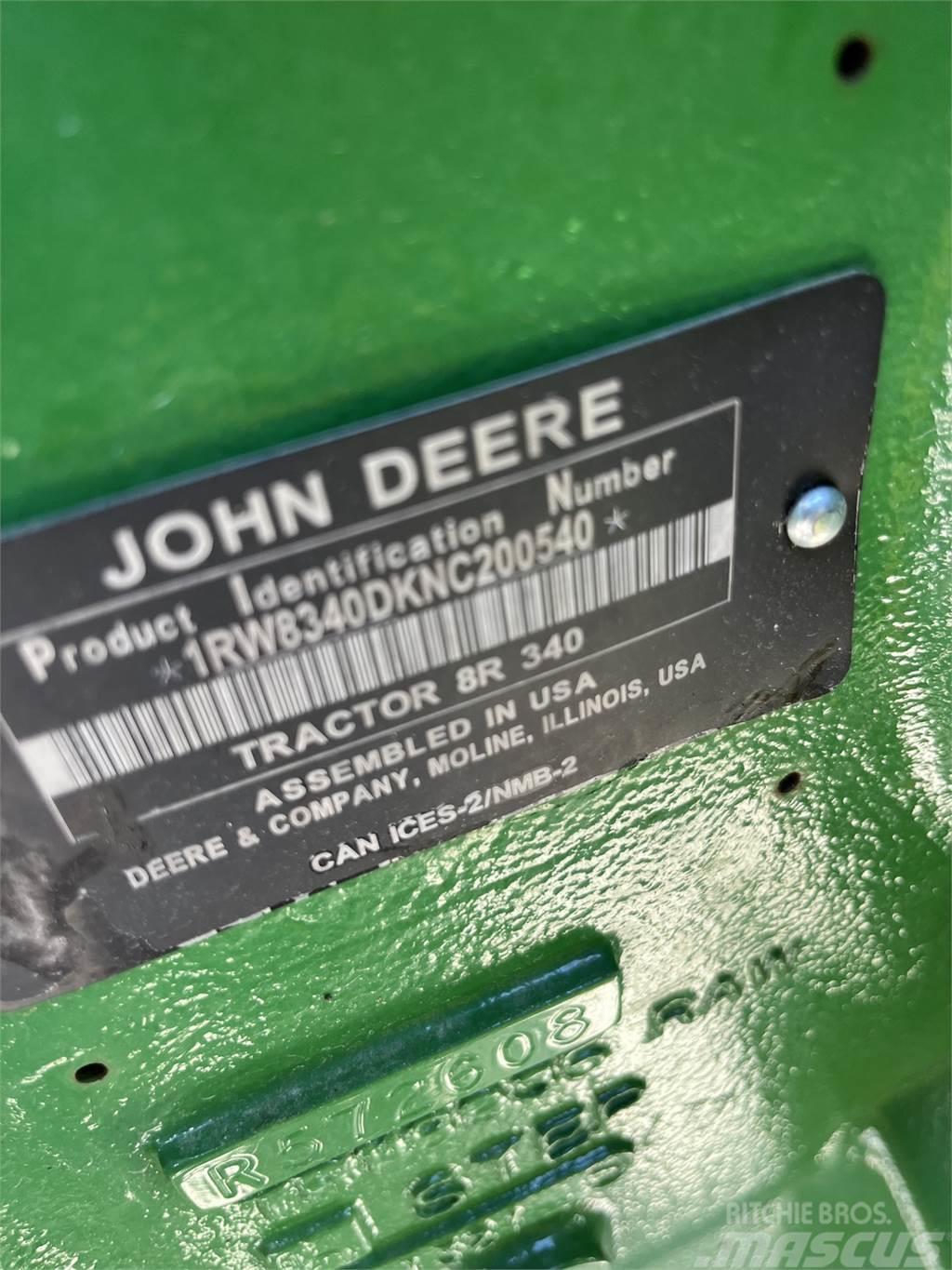 John Deere 8R 340 Tractoare