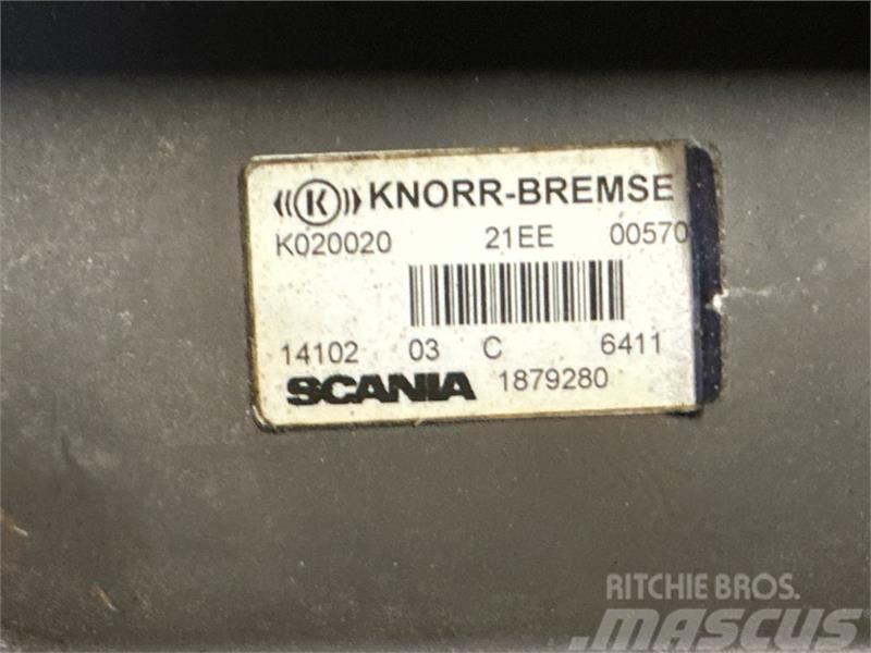 Scania  PRESSURE CONTROL MODULE EBS VALVE 1879280 Radiatoare