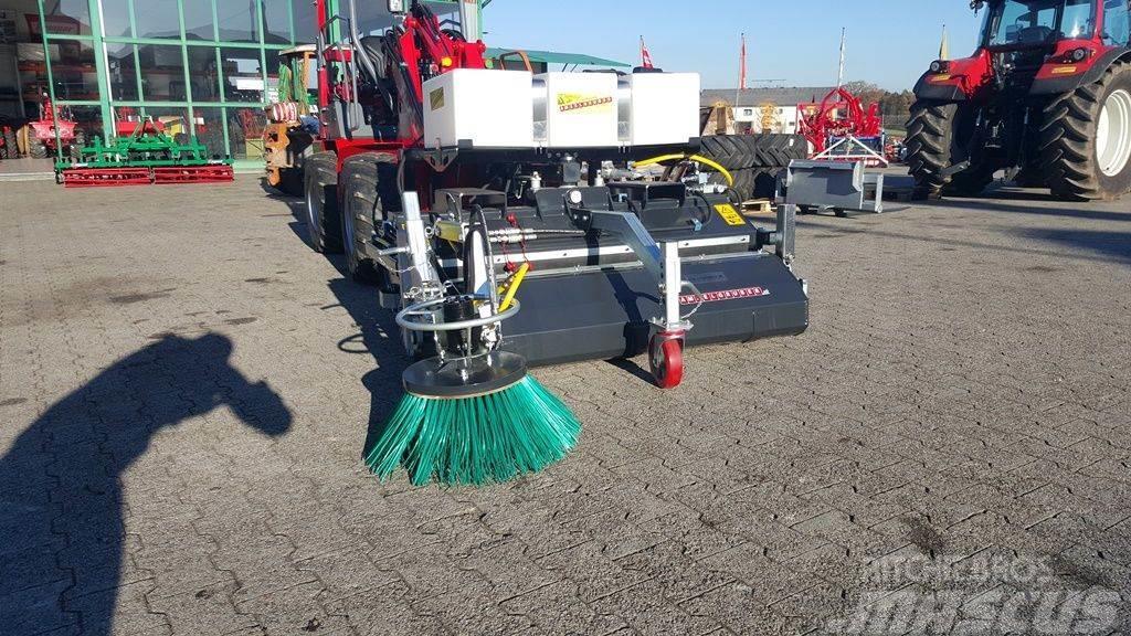  Dominator Kehrmaschine PRO 150 cm NEU AKTION Alte echipamente pentru tratarea terenului