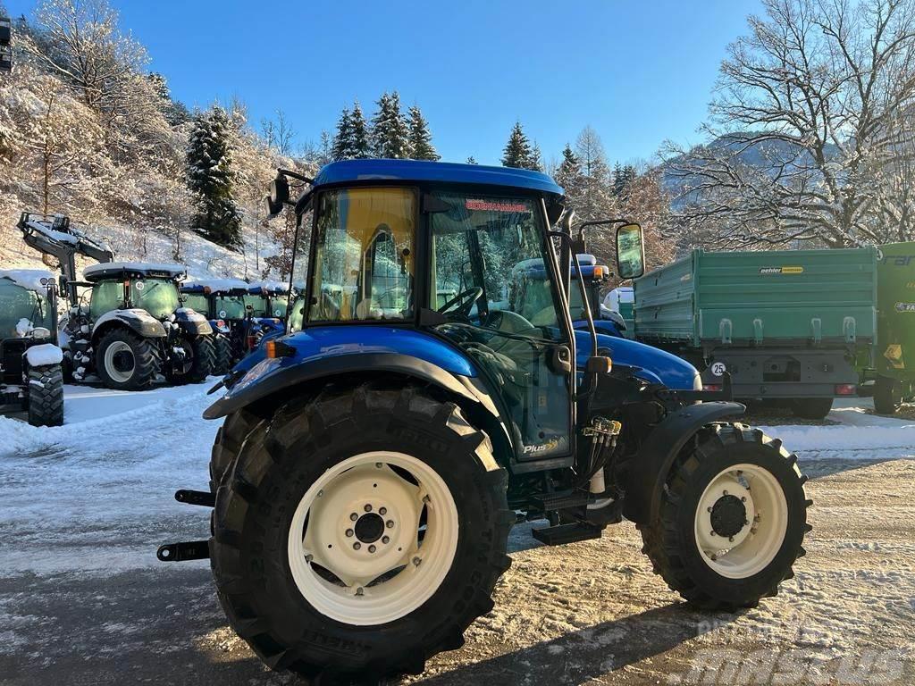 New Holland TD 70D Tractoare