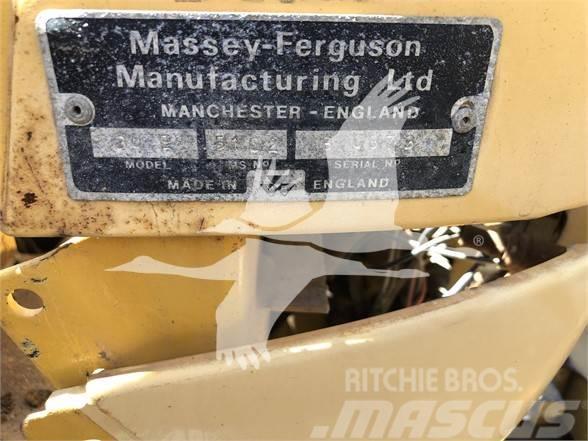 Massey Ferguson 30E Buldoexcavatoare