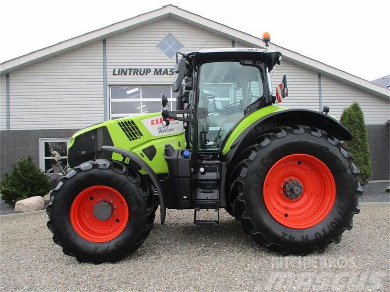 CLAAS AXION 870 CMATIC  med frontlift og front PTO, GPS  Tractoare