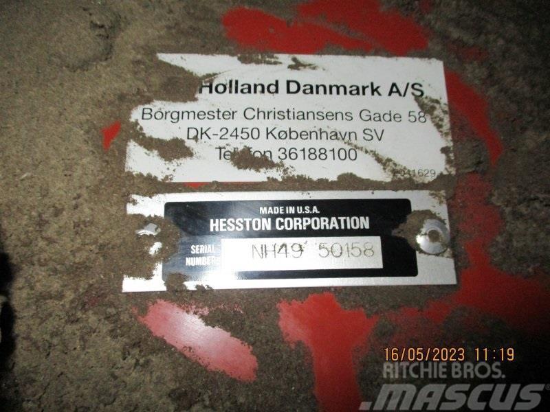 New Holland 4990 Dæk skiftet Baler dreptunghiular