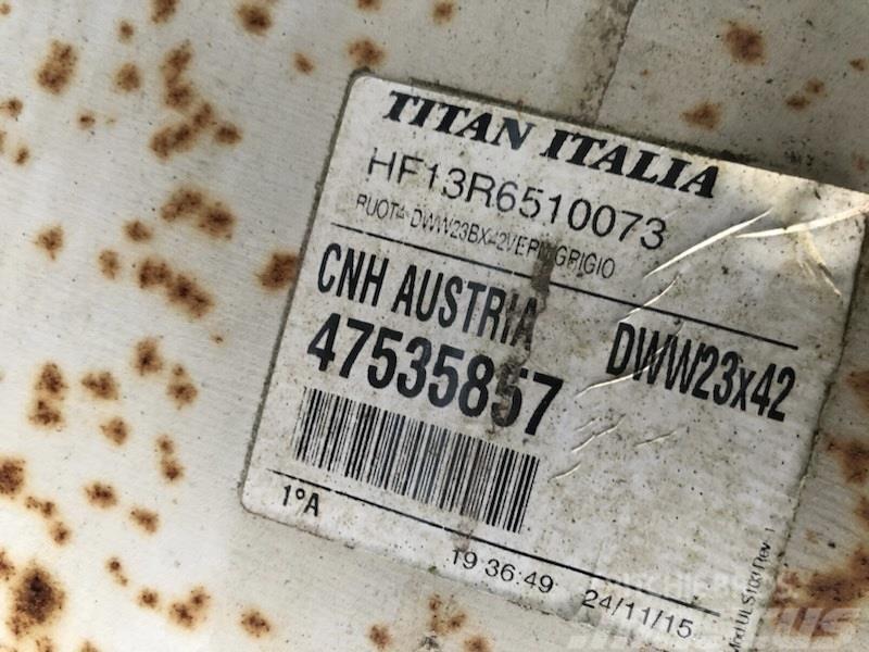 Titan 23x42 10 huls fra NH T7.315 Roti