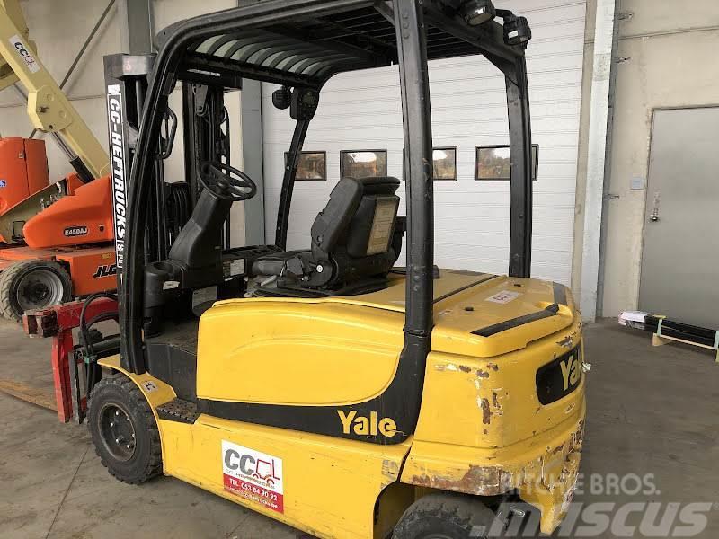 Yale ERP25VL Stivuitor electric