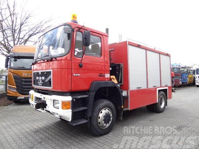 MAN F90 16.242 4X4 / Feuerwehr Camioane cu macara