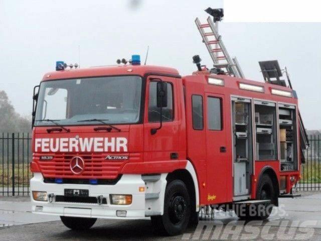 Mercedes-Benz ACTROS 1835 Feuerwehr 2080 L Fire Unit !! Altele