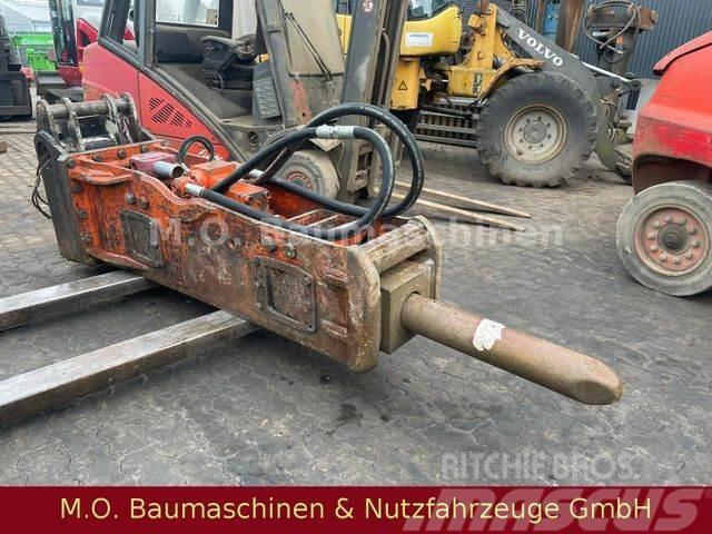 NPK E-210 A / Pickhammer / 17-25 T / Excavatoare pe senile