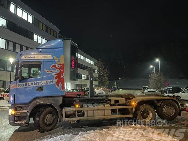 Scania R 500 V8 LB 6X2 MNA ABROLLER GELENKTEACHSE Camion cu carlig de ridicare