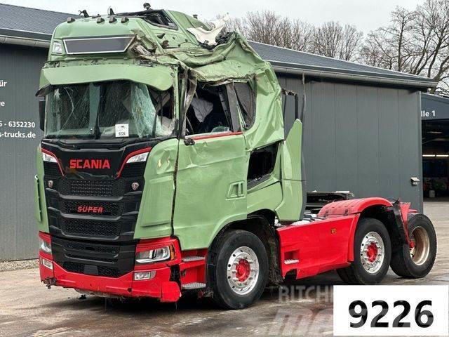 Scania S650 V8 Euro6 6x2 *Unfallschaden Autotractoare