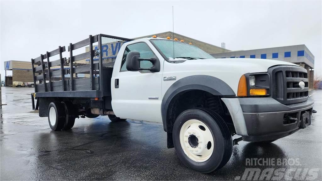 Ford F-450 Camioane transport animale