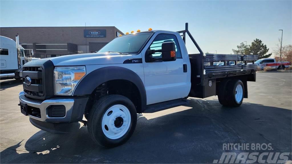 Ford F-550 Camioane transport animale