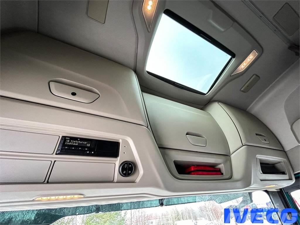 Iveco S-Way AS260S46 LNG-biokaasu Camion cabina sasiu