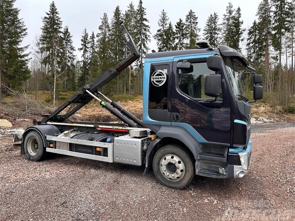 Volvo FL 250 Camion cu carlig de ridicare