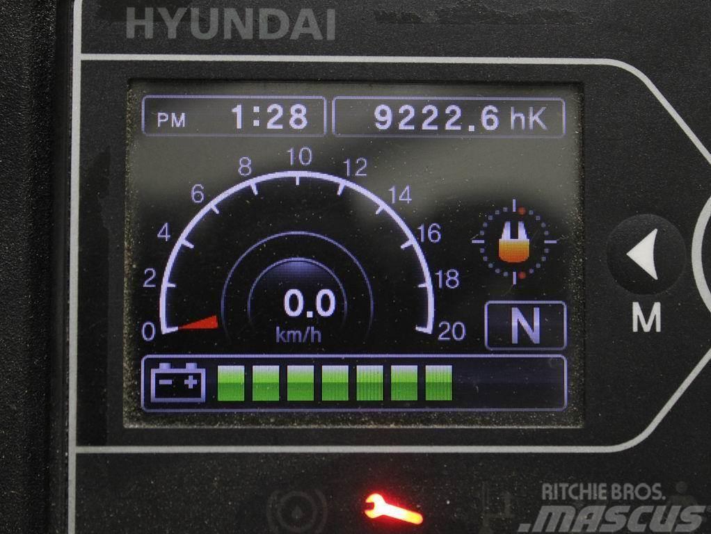 Hyundai 16 BRJ-9 Stivuitor cu catarg retractabil