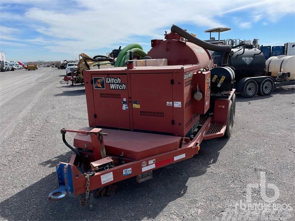Ditch Witch FX30 Remorci Cisterne