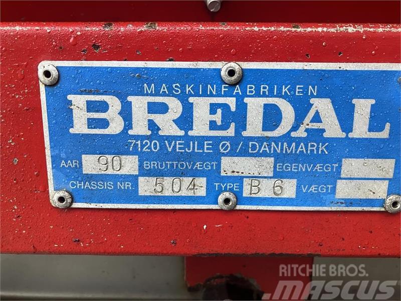 Bredal B 6 Împrastierea mineralelor