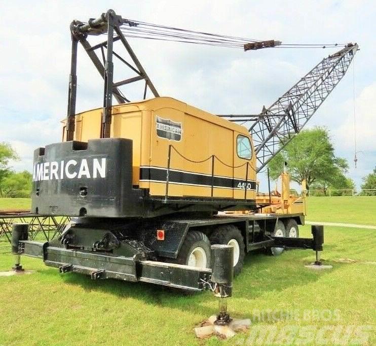 American 4450 Camioane cu macara