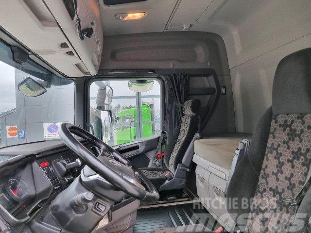 Scania R 650 B8x4/4NA Camion cabina sasiu