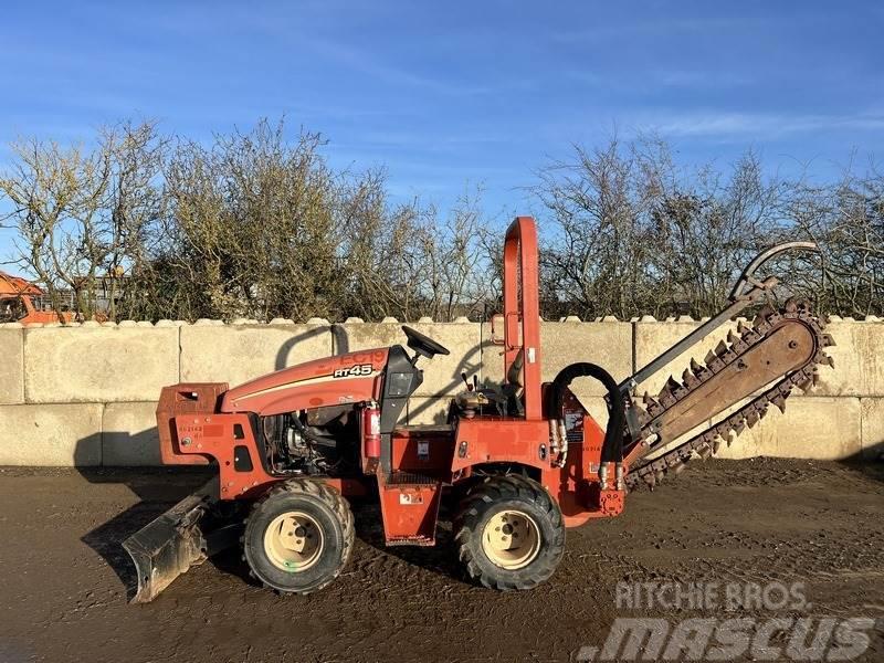 Ditch Witch RT45 Alte masini agricole