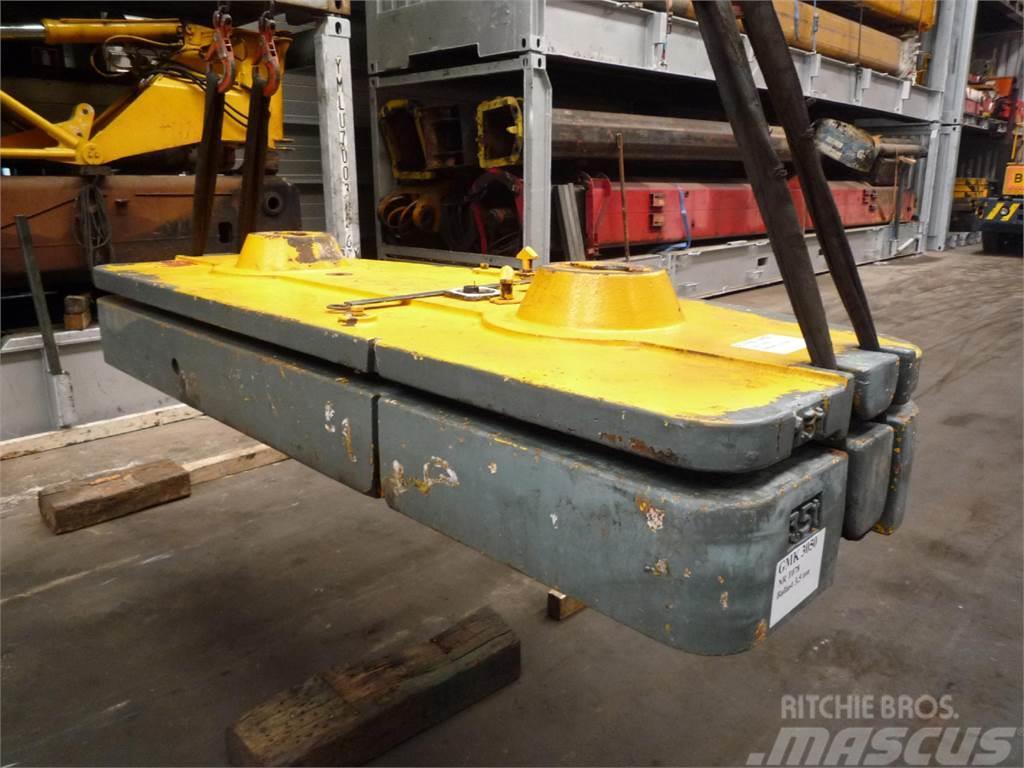 Grove GMK 3050 counterweight 1,3 ton Piese si echipamente pentru macara