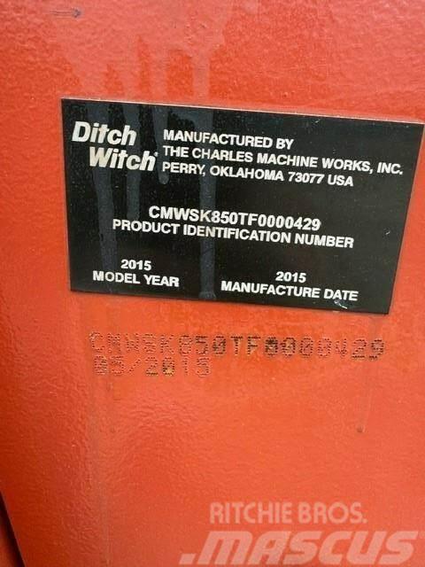 Ditch Witch SK850 Mini incarcator