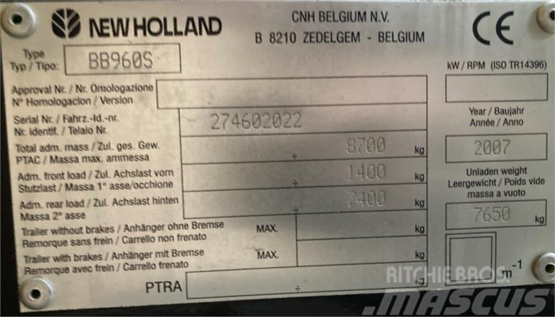 New Holland BB 960A M. Parkland ballevogn Baler dreptunghiular