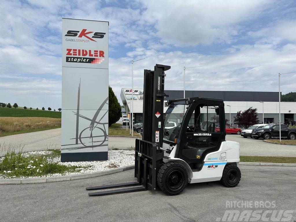 UniCarriers DX2-30 Stivuitor diesel